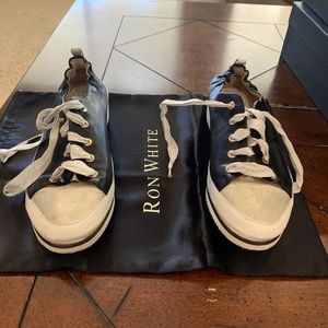 Ron White Sneaker